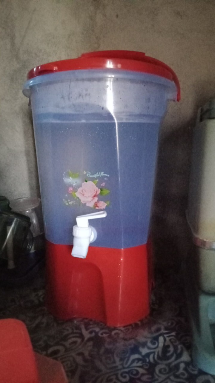 Tempat Air 8 Liter Mpw
