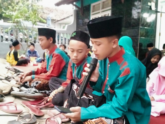 Cetak Kemasan Sachet Masker / Bungkus Makanan Desain Custom