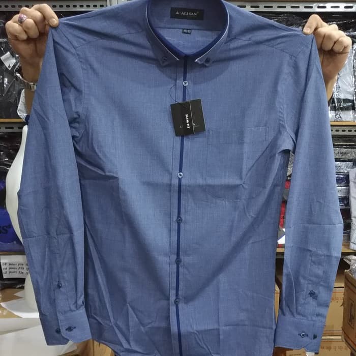 TERLARIIS Alisan Kemeja Pria Biru Jeans Slimfit Panjang Katun Titon