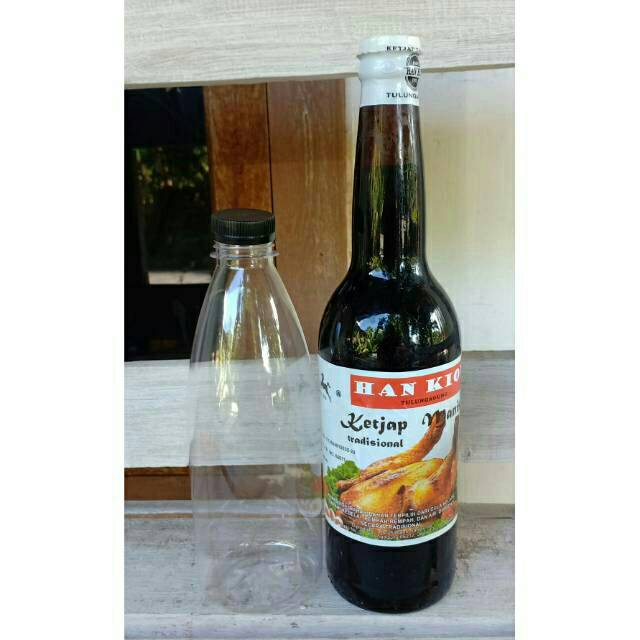 

Kecap Manis Cap Han kioe Khas Tulungagung