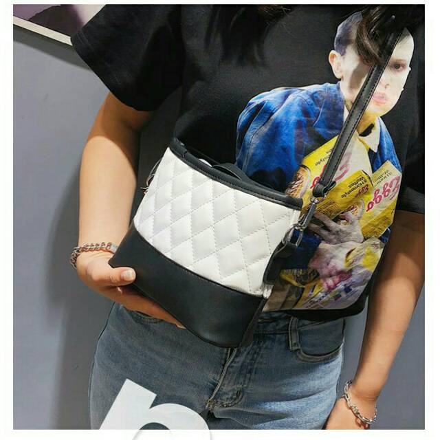 Tas selempang chanel mini bucket bag