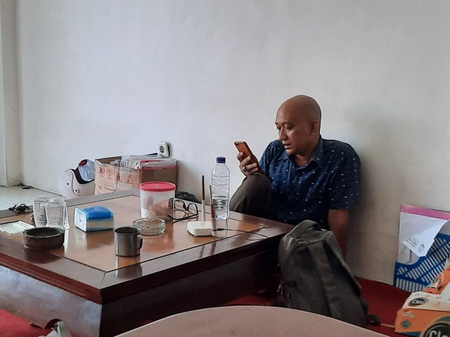 [gridline - Ls035 Tosca & Maroon] Kemeja Batik Slimfit Pria Katun Lengan Panjang