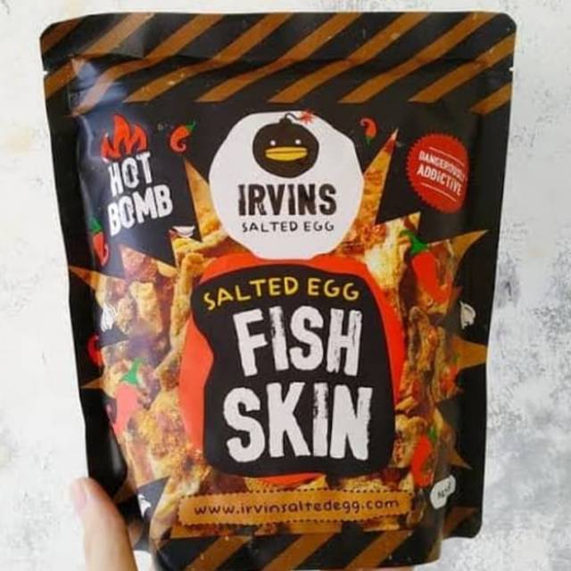 

IRVINS HOT BOMB SALTED EGG FISH SKIN