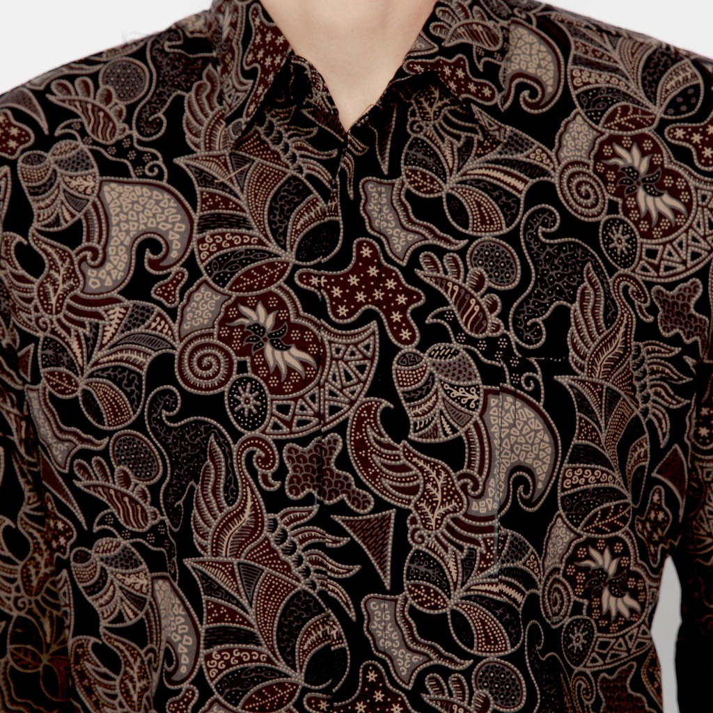 BATIK PRIA LENGAN PANJANG Kemeja Slimfit Premium Motif Elegant Warna Coklat Hitam 723386 Cap 72 - Baju Kemeja Atasan Pakaian Setelan Batik Pria Cowok Laki Laki Remaja Keluarga Kantor Lengan Panjang Modern Slimfit Slim Fit Premium Kekinian