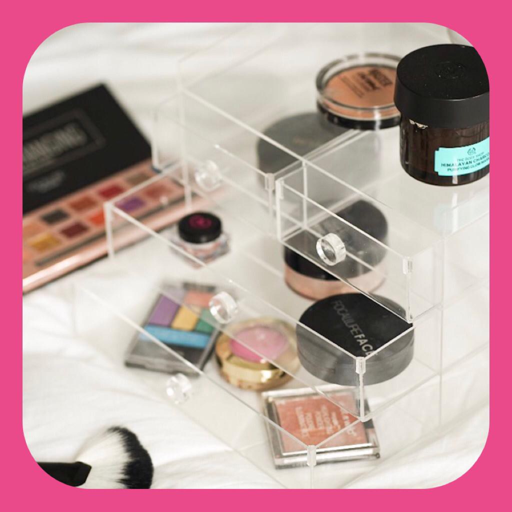 RAK KOSMETIK ACRYLIC-TEMPAT MAKEUP AKRILIK-BEAUTY CASE AKRILIK-BEAUTY BOUNTY MAKEUP ORGANIZER