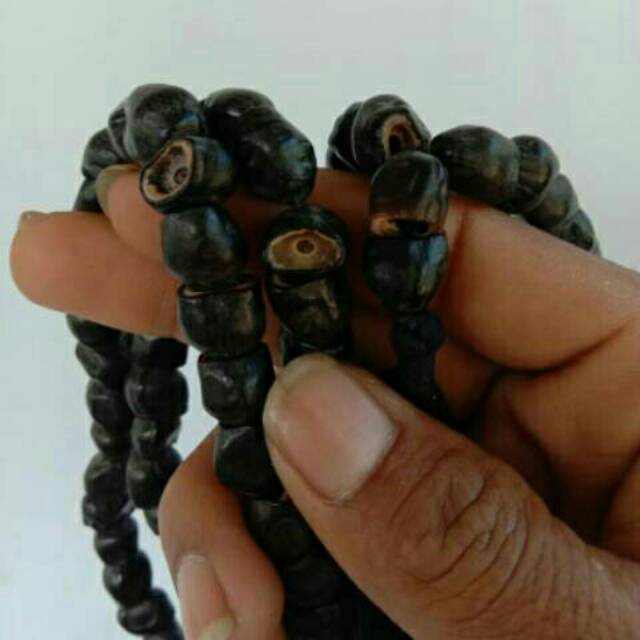 Tasbih unik biji pisang pidak Sunan Bonang