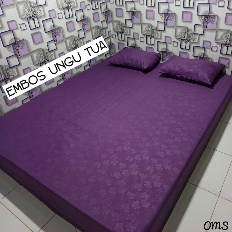 Seprai Homemade Motif Lengkap Karakter embos Ungu