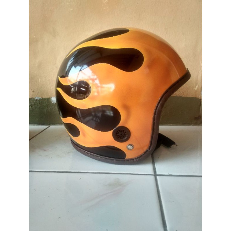 helm halface custom flame