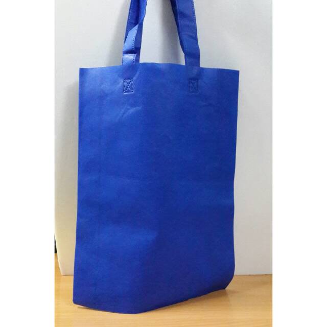 

Tas goodie bag spunbond uk 40x29x8 cocok untuk acara ulang tauun,gathering,seminar,hajatan