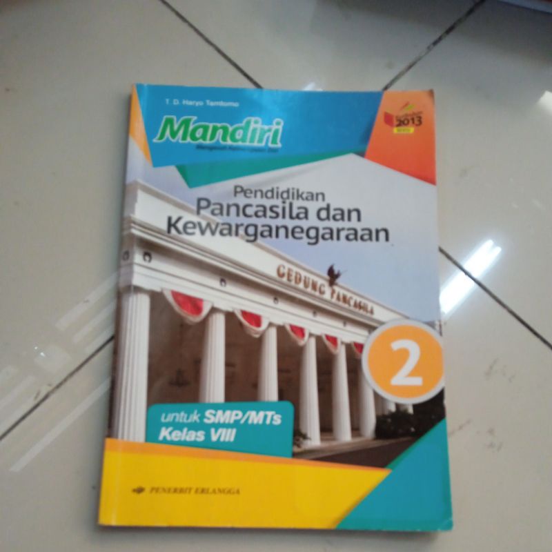 PPKN SMP Kelas 8Erlangga