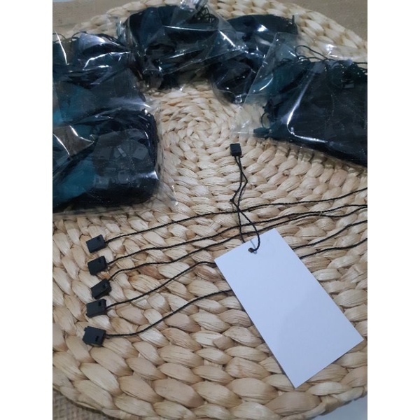 

100 pcs TALI HANGTAG MURAH LOOP PIN HANG TAG LABEL BAJU PAKAIAN (HANYA TALI SAJA)