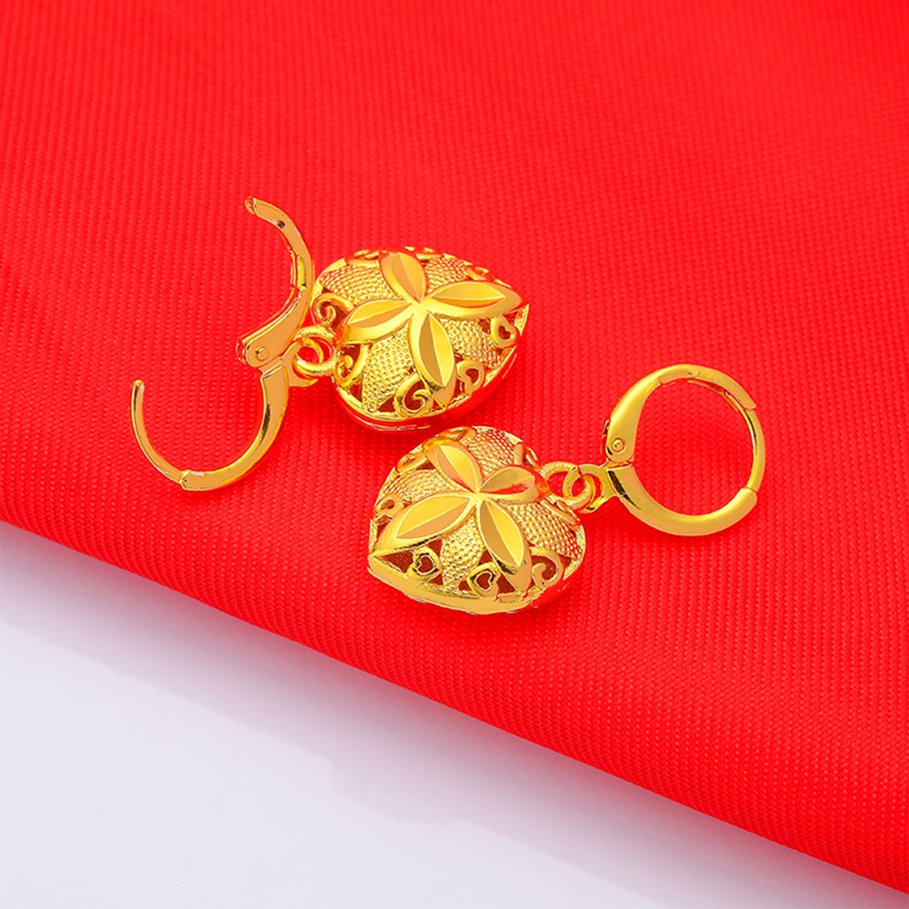 1 Pasang Anting Stud Liontin Love Sand Gold Gaya Retro Untuk Wanita