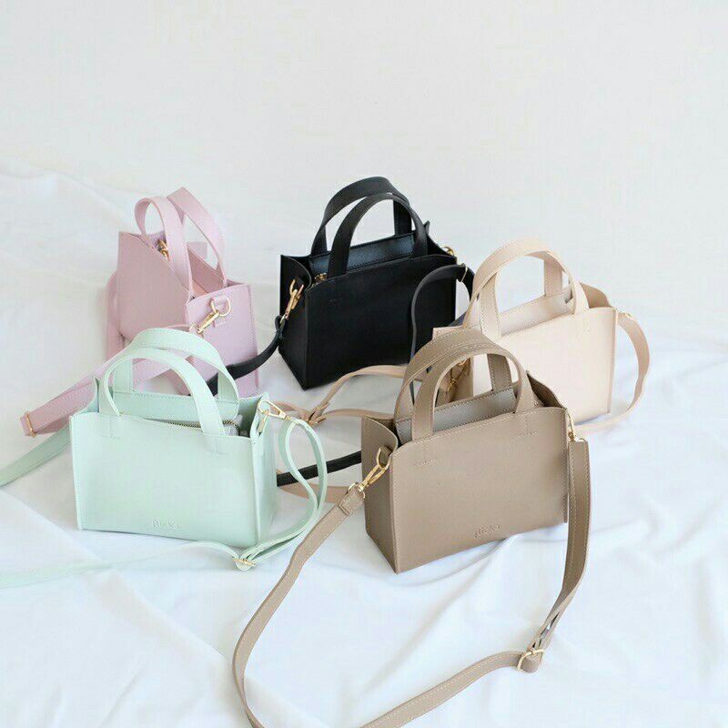 Sling Bag Flicka MM 35