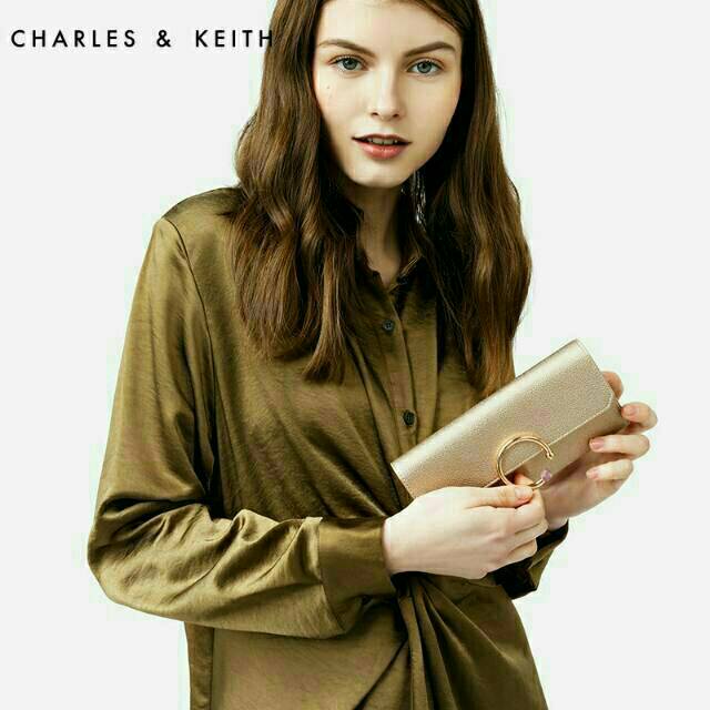 Long Wallet charles&keith