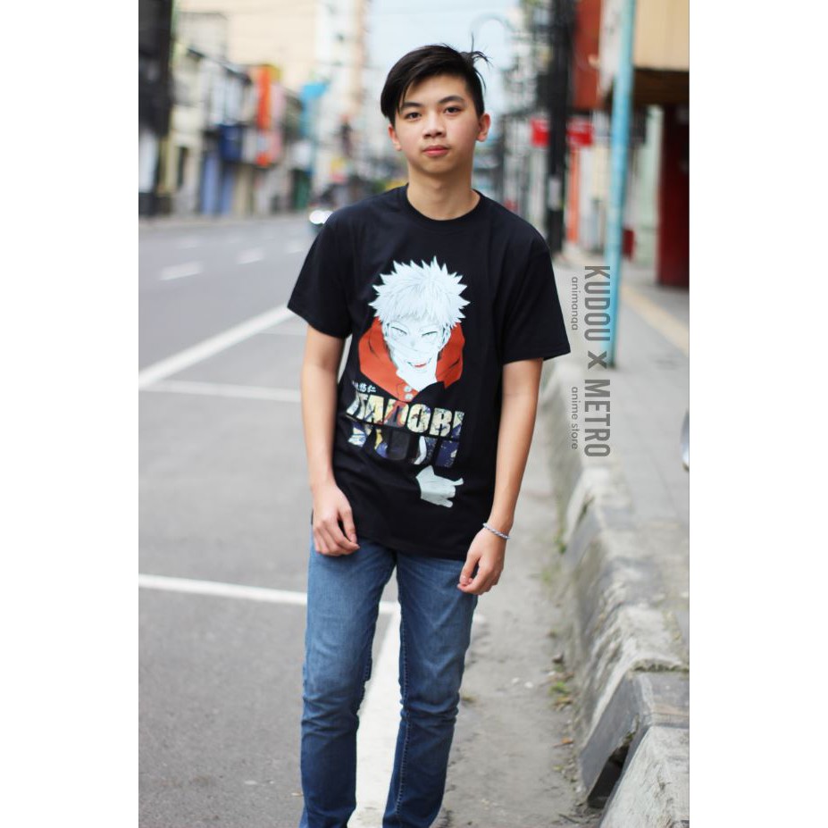 Tshirt Itadori Yuji Black Anime Jujutsu Kaisen