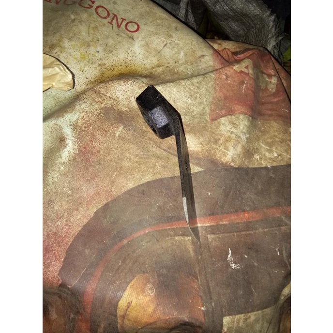 Petel Rimbas Cap Ayam Jago