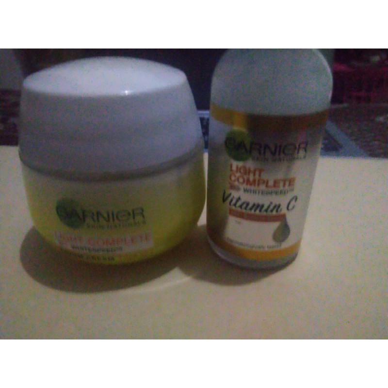 Preloved Garnier Light Complete Vitamin C  30X Booster Serum &Light Speed Complete Yuzu  Serum Cream