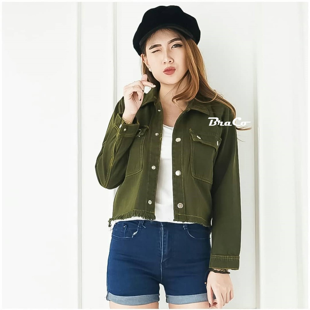 Trucker Jacket Wanita - Jaket Denim Wanita