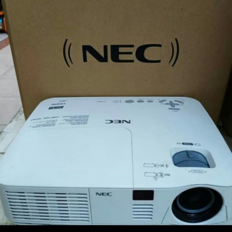 Proyektor NEC V260X (Second)