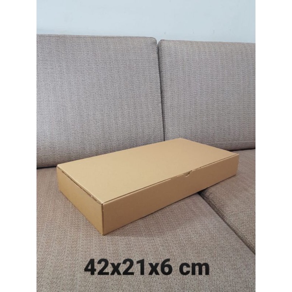 

Kardua Box uk. 42x21x6 cm Kotak Karton Die Cut