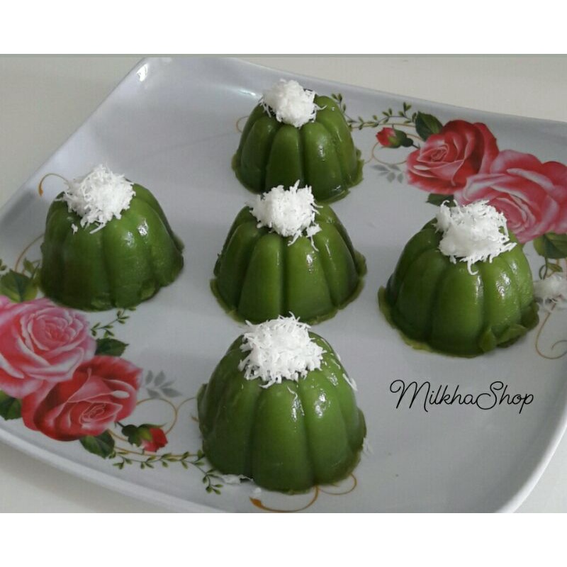 

Kue Lumpang / Kue Hijau