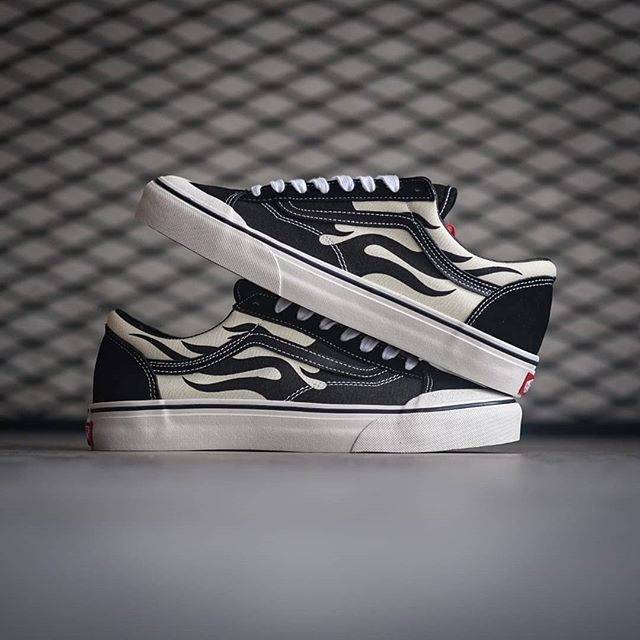 ORIGINAL VANS STYLE 36 DECON SF FLAME BLACK