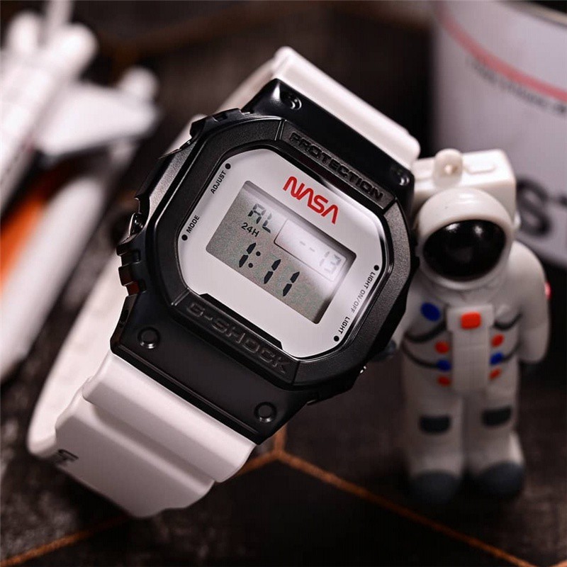 [Produk baru] G-SHOCK DW5600NASA21 40th Anniversary NASA Joint Space Shuttle Watch Case Engraving Watch