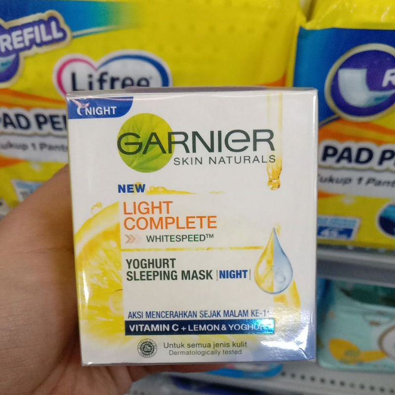 Garnier Light Complete yogurt sleeping mask (NIGHT)