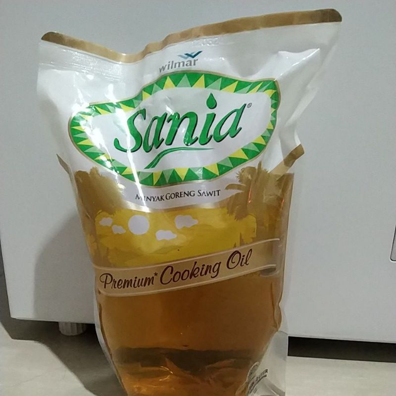 

Minyak Sania kemasan 2 liter