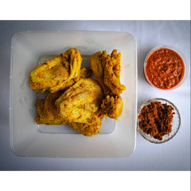 

Ayam goreng spesial