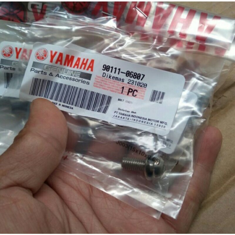 Baut Pelindung Cover Tutup Knalpot Nmax Aerox Original