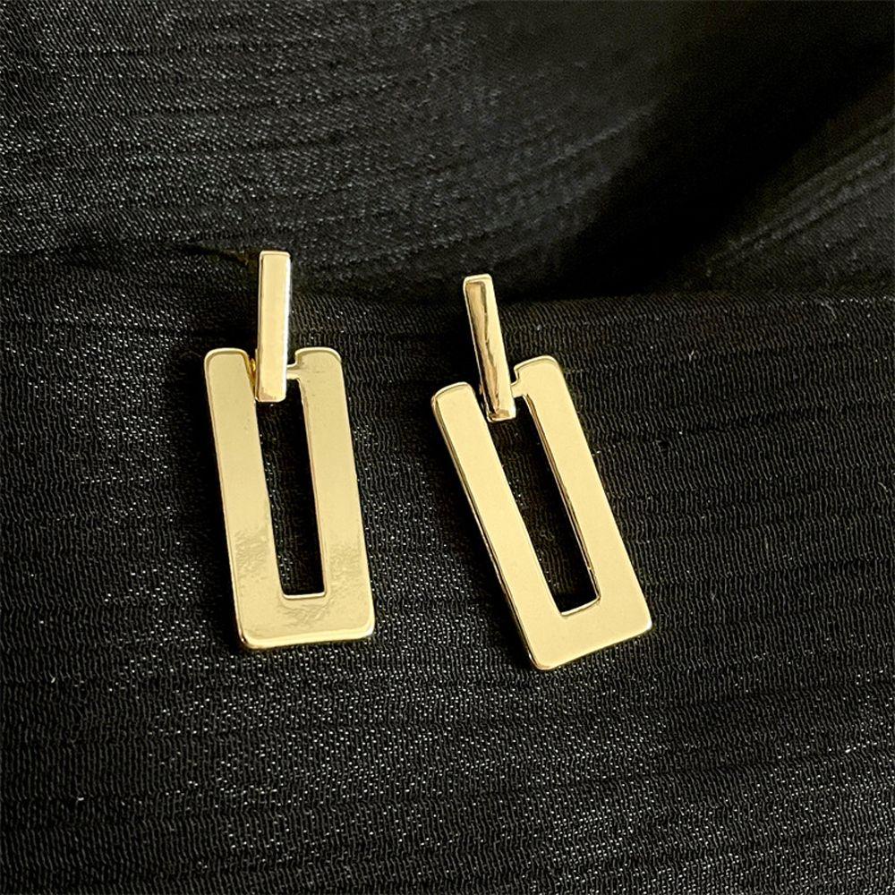 Needway Wanita Stud Earrings Trendy Eleagnt Persegi Panjang Geometris Temperamen Drop Earrings