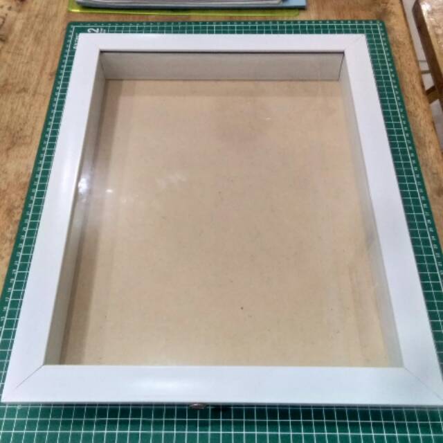 BINGKAI 3D PUTIH UKURAN DALAM 20x25 30x40 30x30 SCRAP FRAME / POP UP FRAME + KOTAK PACKING FRAME 3D 