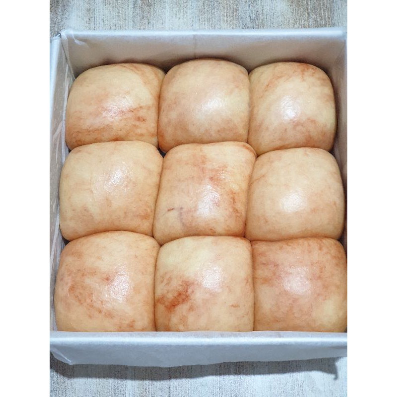 

TieDye Japanese Milk Bun / Bread / Buns / Roti Kasur Pertama Di Jakarta