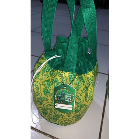 

Tas Hampers / Tas untuk pesanan kue kering isi 2 dan 3 toples (khusu pembelian kue)