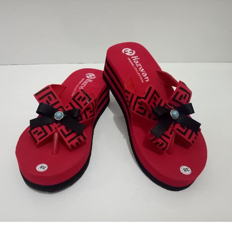 SANDAL WANITA JEPIT FENDI MERAH HITAM