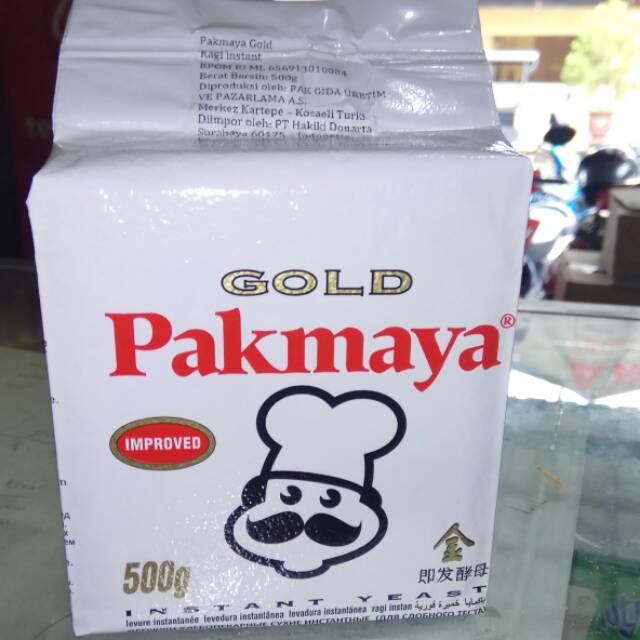 

Ragi instant merk Pakmaya, kemasan ori 500 gr, aplikasi untuk pengembang adonan roti, donut, dll.