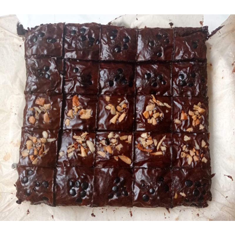 

SHERRY CAKE BROWNIES PANGGANG PREMIUM HOMEMADE SNACK CHOCOLATE MAKANAN RINGAN