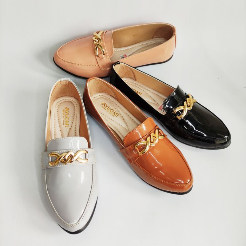 YUOMI flatshoes hitam glossy ML01