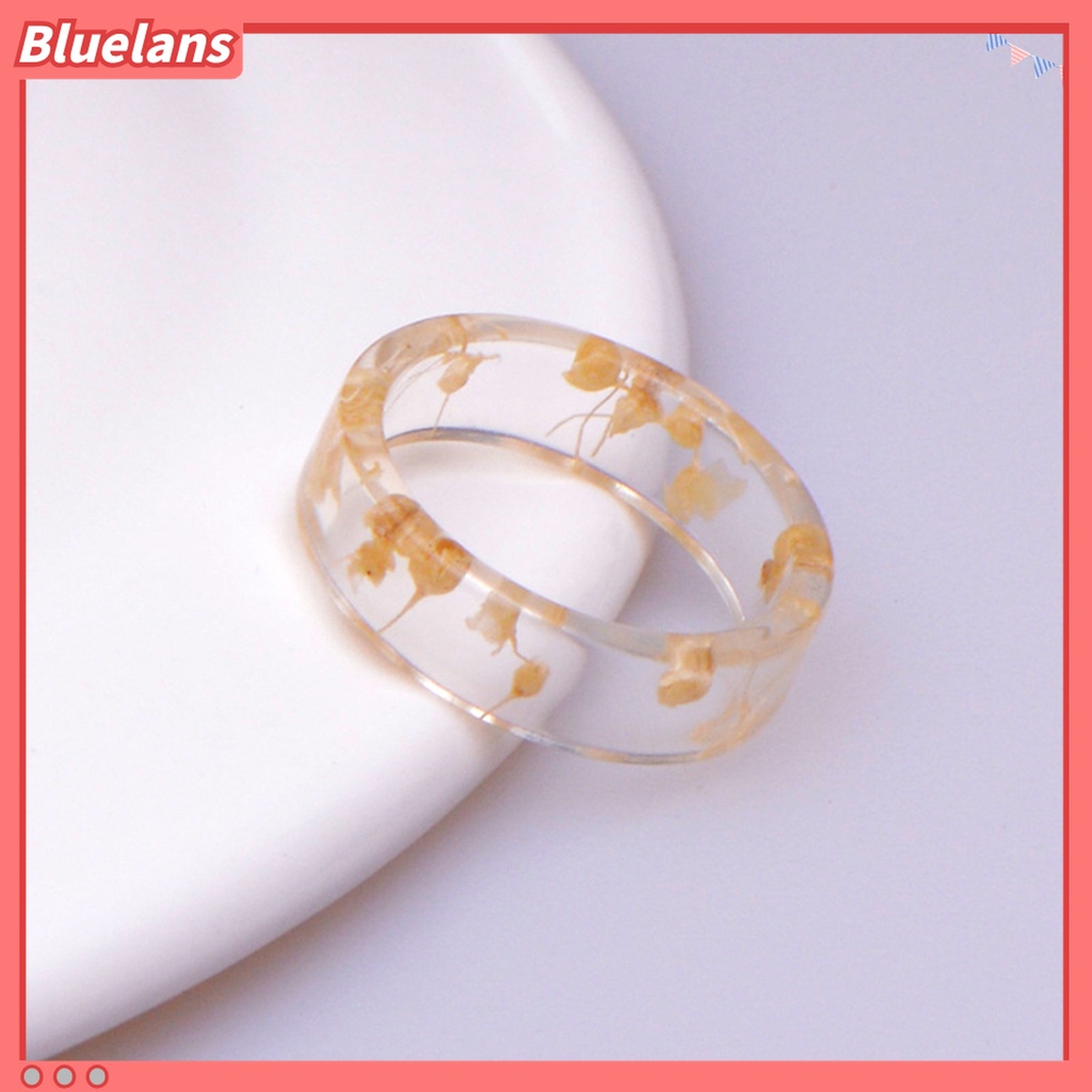 Bluelans Cincin Resin Transparan Aksen Bunga Kering Handmade Gaya Retro Untuk Wanita