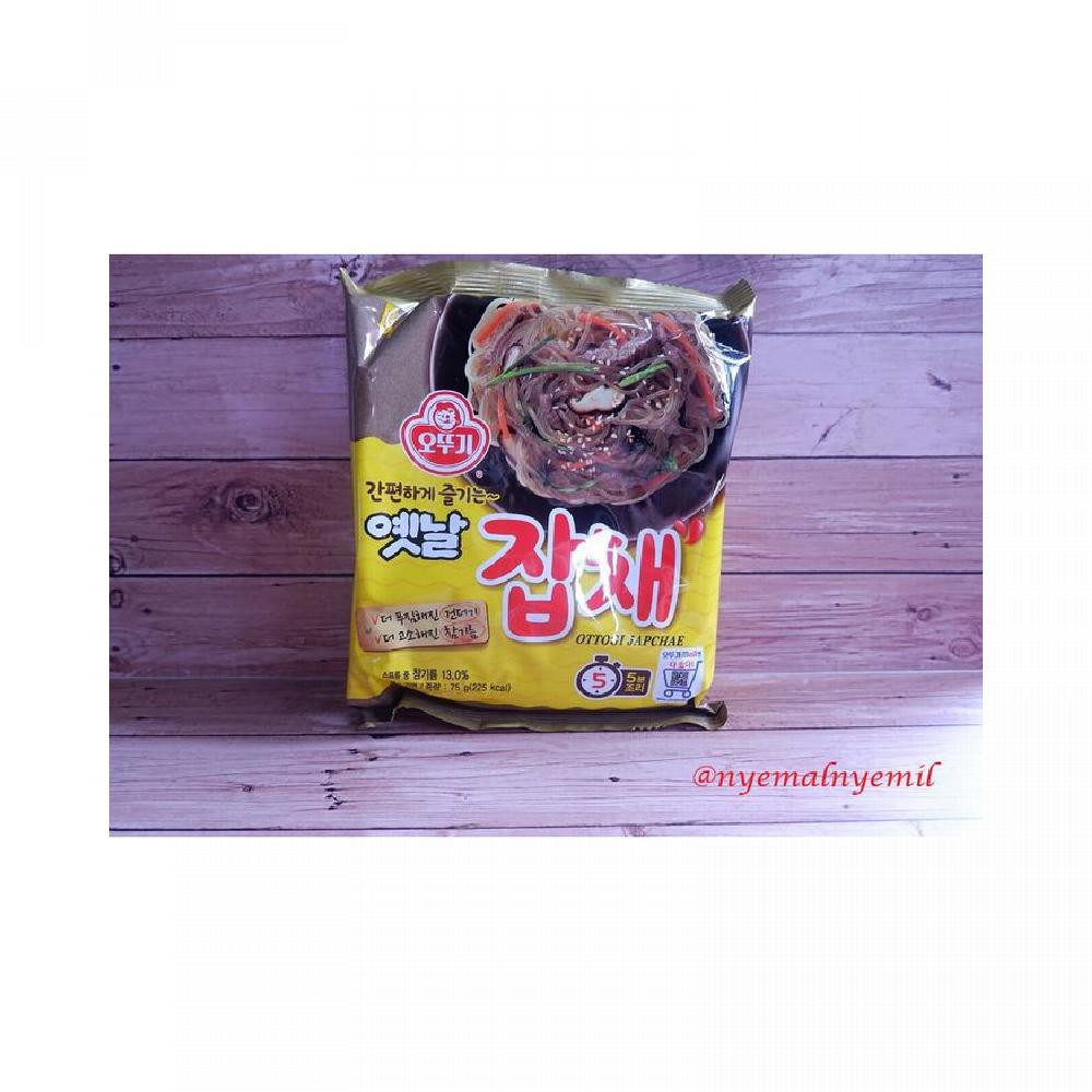 

Instan Japchae Ottogi-Bihun Goreng Korea Instan