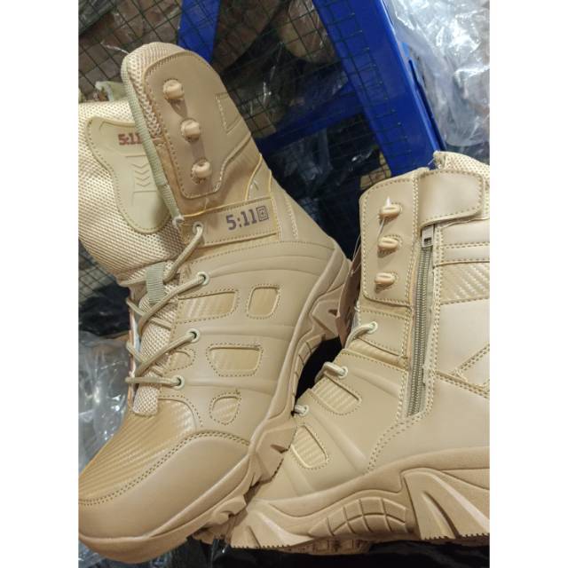 Sepatu Gurun Outdoor 511