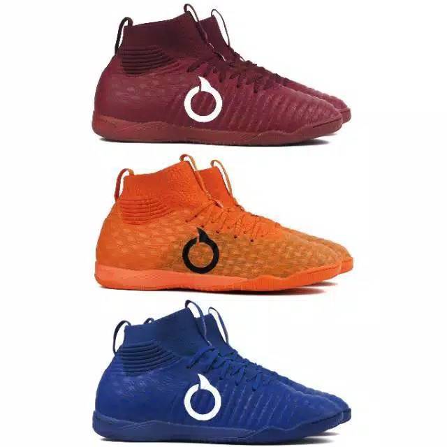 Bonus Kaos  Kaki  Sepatu Futsal Ortus  Eight Catalyst 