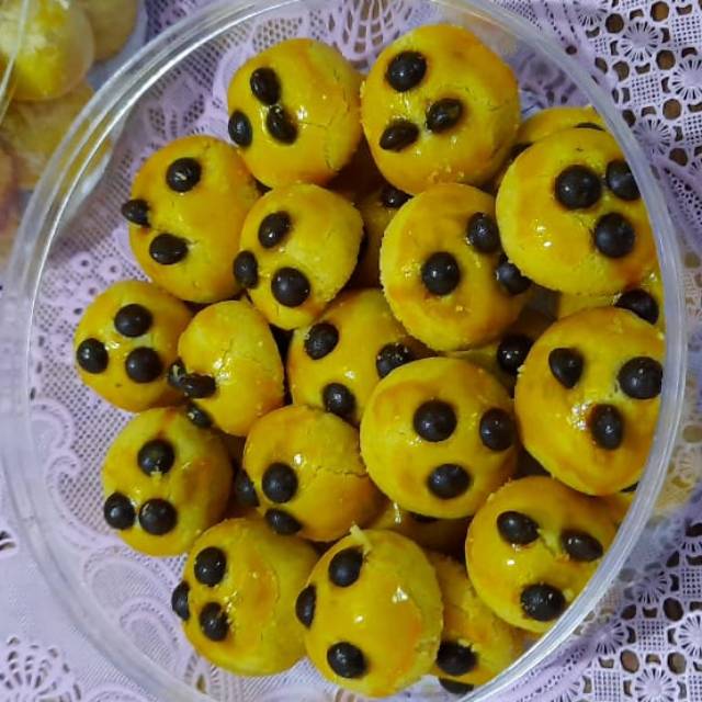 

KUE NASTAR PANDA ISI NANAS DAN TOPING COKELAT SPESIAL