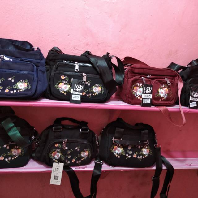 Tas import merk BOGO