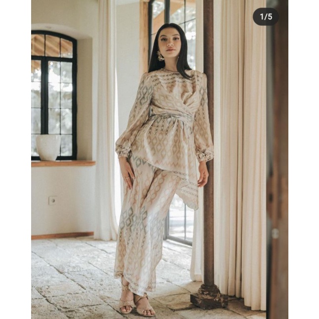 kanawa blouse wk bajo series