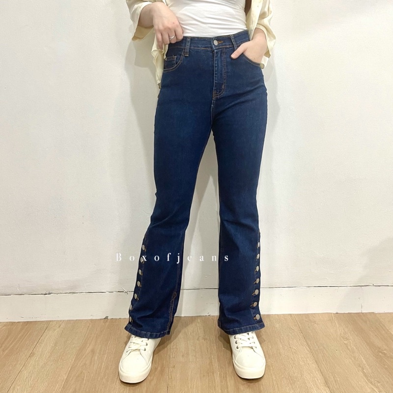 Boxofjeans - MILA Button Cutbray Jeans - DARK BLUE