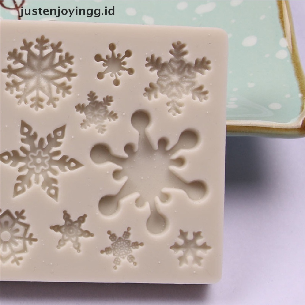 Cetakan Adonan Kue &amp; Cokelat Desain Snowflake Bahan Silikon Untuk Natal