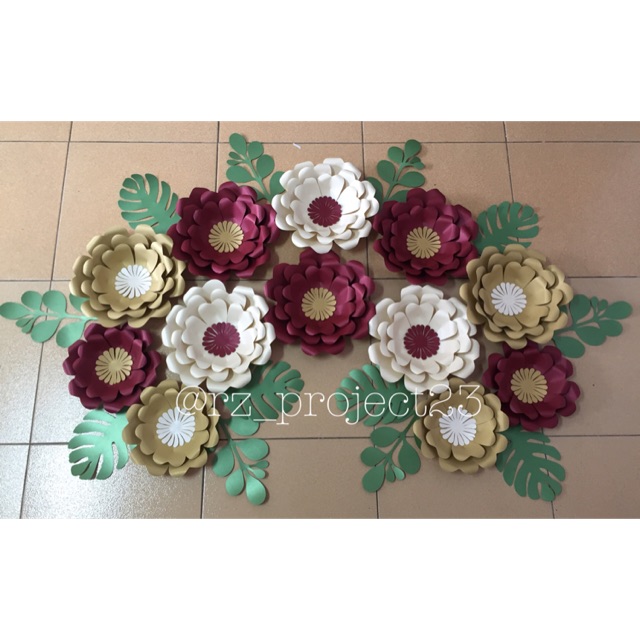 

Paper flower size 30cm 12pc flower