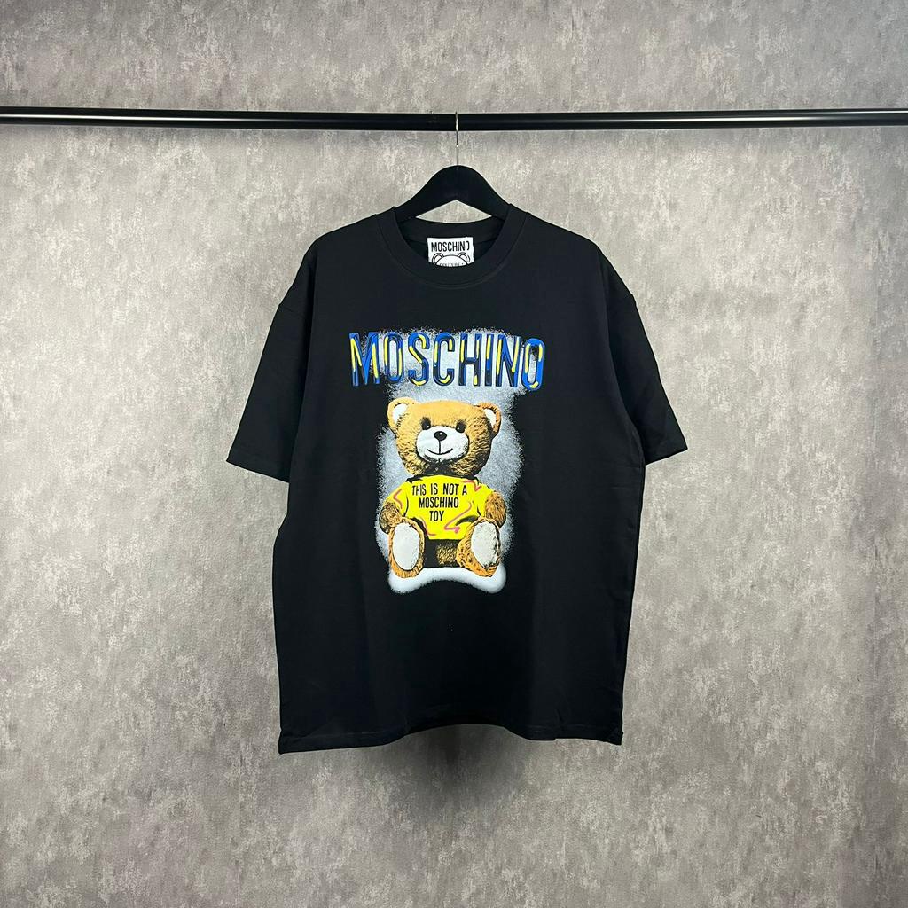 kaos moschino pria kaos oversize pria atasan praia tshirt oversize unisex baju polos pria atasan pri